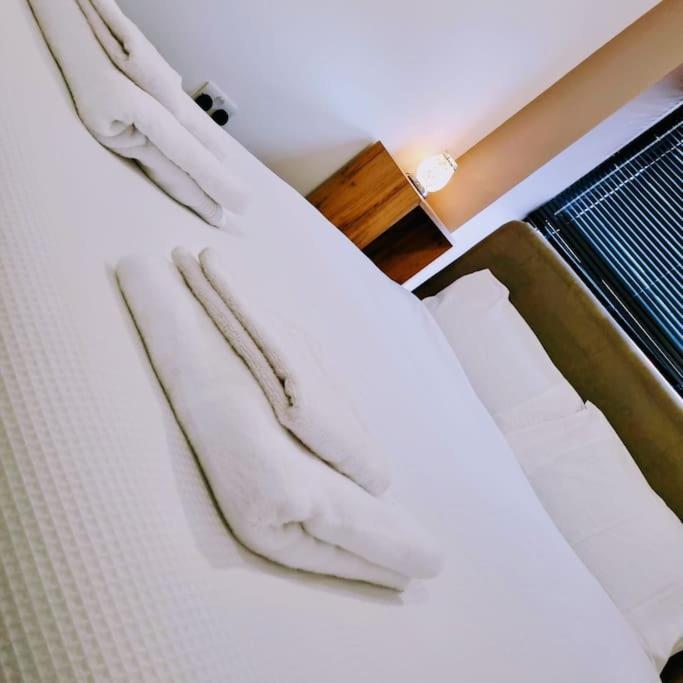 Beautiful Modern Apartment On Wick Lane London Ngoại thất bức ảnh