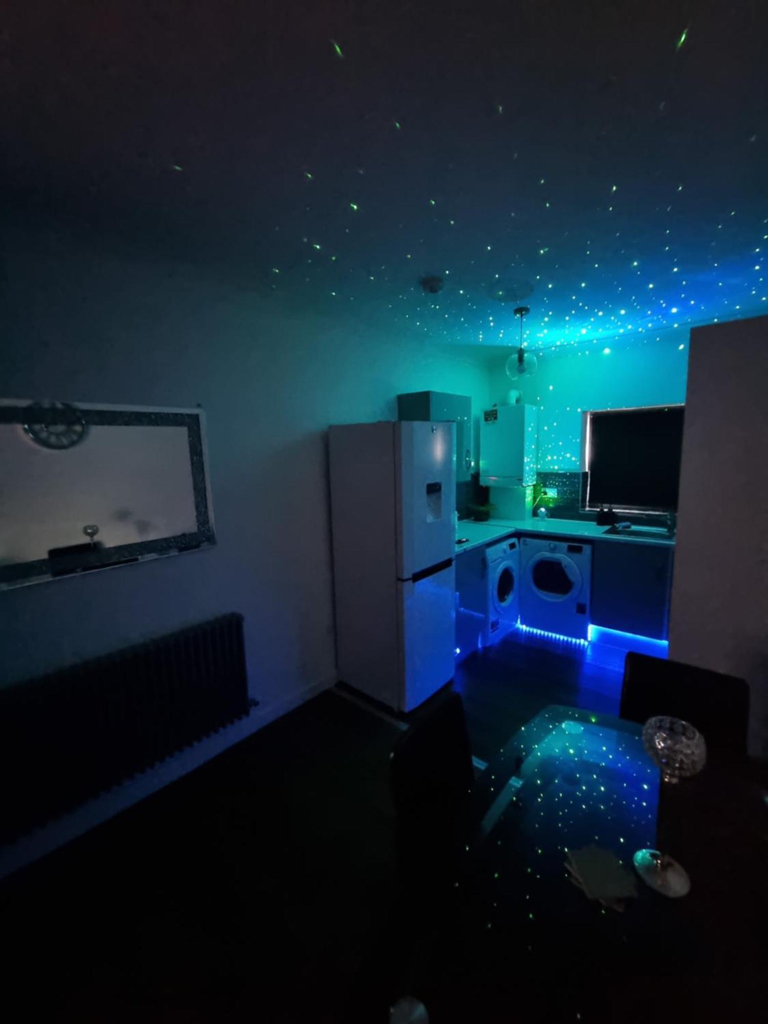 Beautiful Modern Apartment On Wick Lane London Ngoại thất bức ảnh